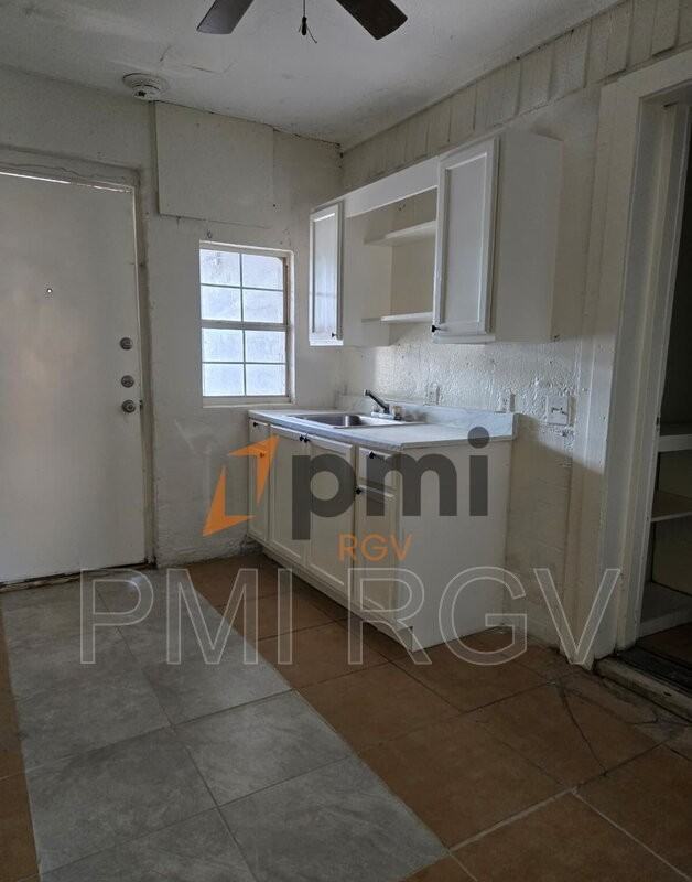 1608 Norma Ln #8 - Photo 6 of 7