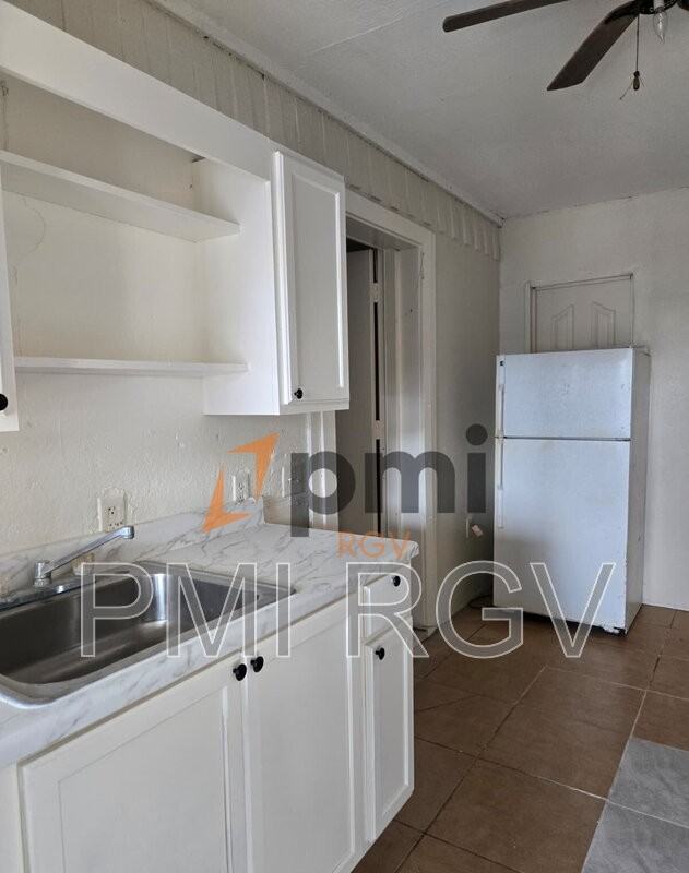 1608 Norma Ln #8 - Photo 7 of 7