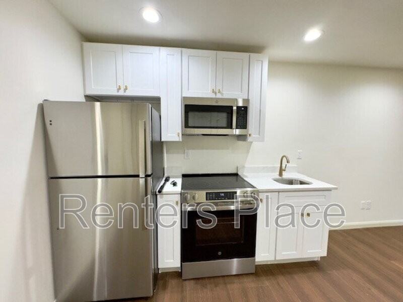 1140 S Quincy Ave #3B - Photo 4 of 10