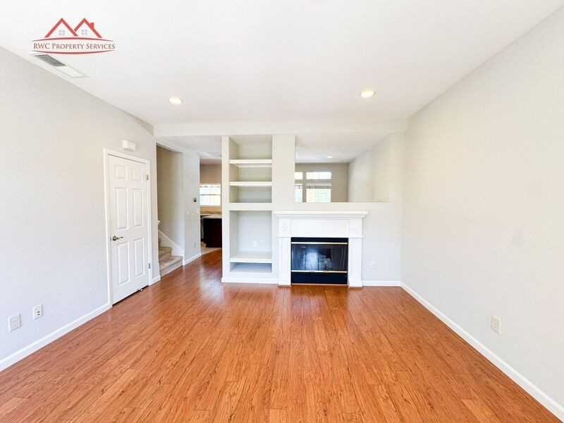 3634 Fitzsimmons Cmn - Photo 6 of 29