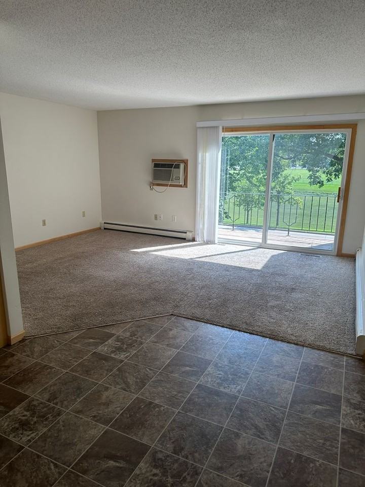 902 15th St N - Photo 5 of 18