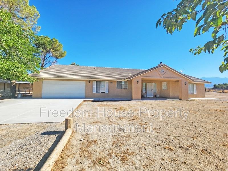 3120 Easy St - Photo 2 of 50