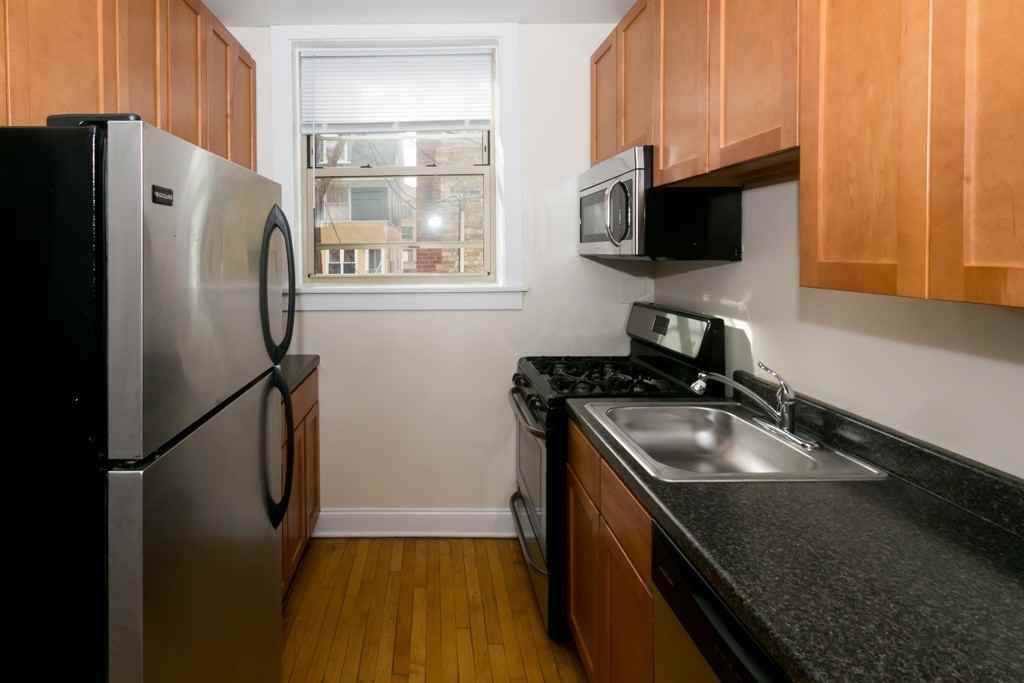 914 Crain St #A1N - Photo 3 of 19