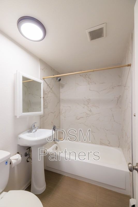 2455 Bryant St #8 - Photo 5 of 19