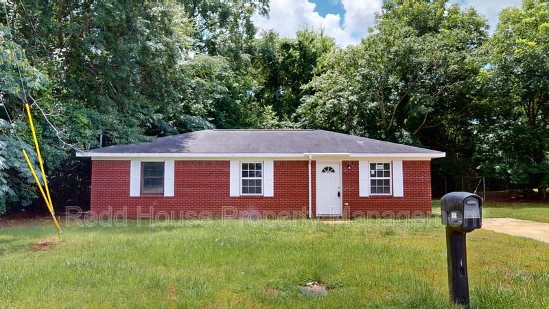 901 W Adams Ave - Photo 2 of 37