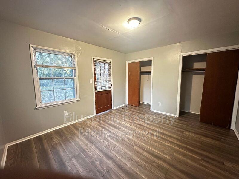 450 4th Street - Photo 2 of 11