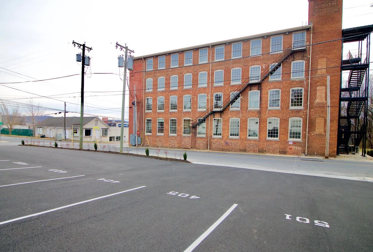 1701 12th Street - Photo 3 of 50