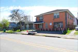 featured image of 4720 Polk St