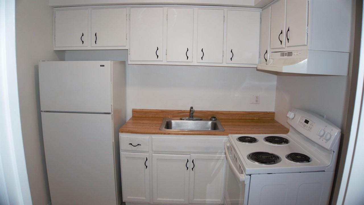 Norway Apartments - Photo 3 of 7