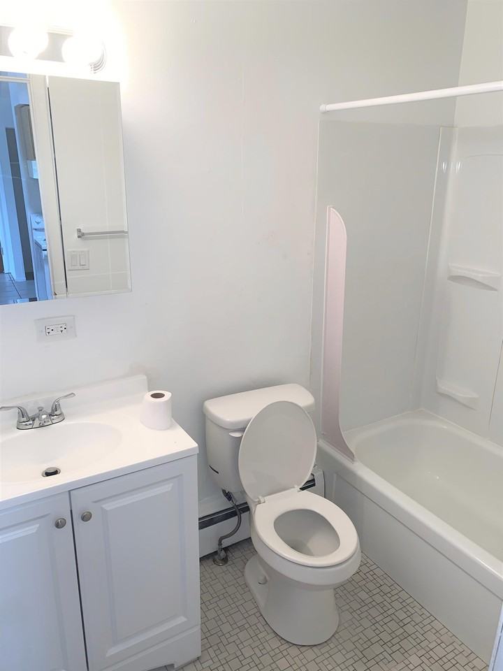 Norway Apartments - Photo 4 of 7