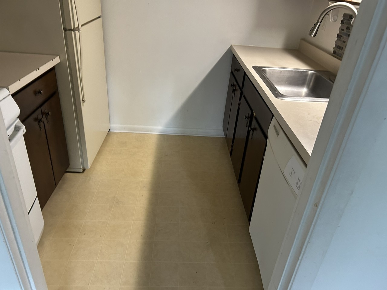 1226 East Maywood Avenue - Photo 4 of 25