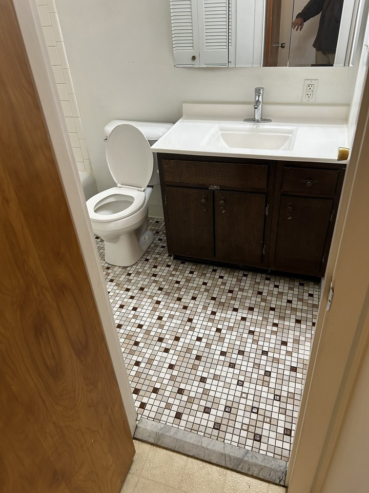 1226 East Maywood Avenue - Photo 5 of 25