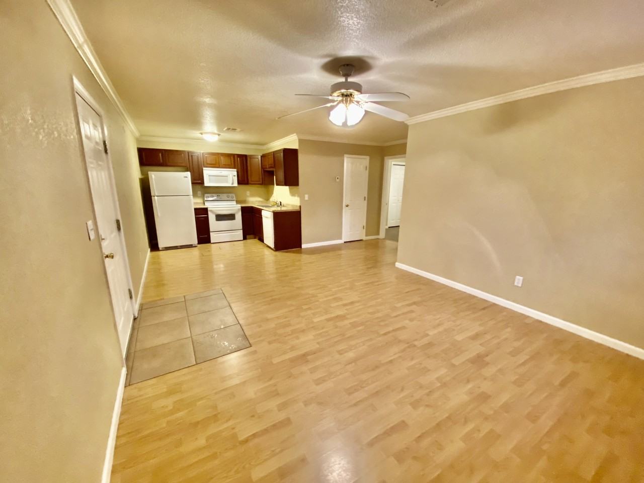 610 Whitney Ave - Photo 2 of 16