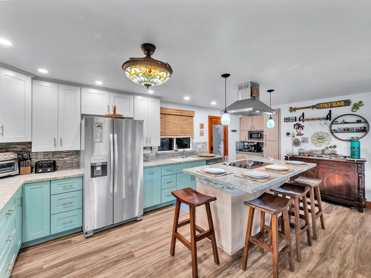 178 Kahoa St - Photo 4 of 50