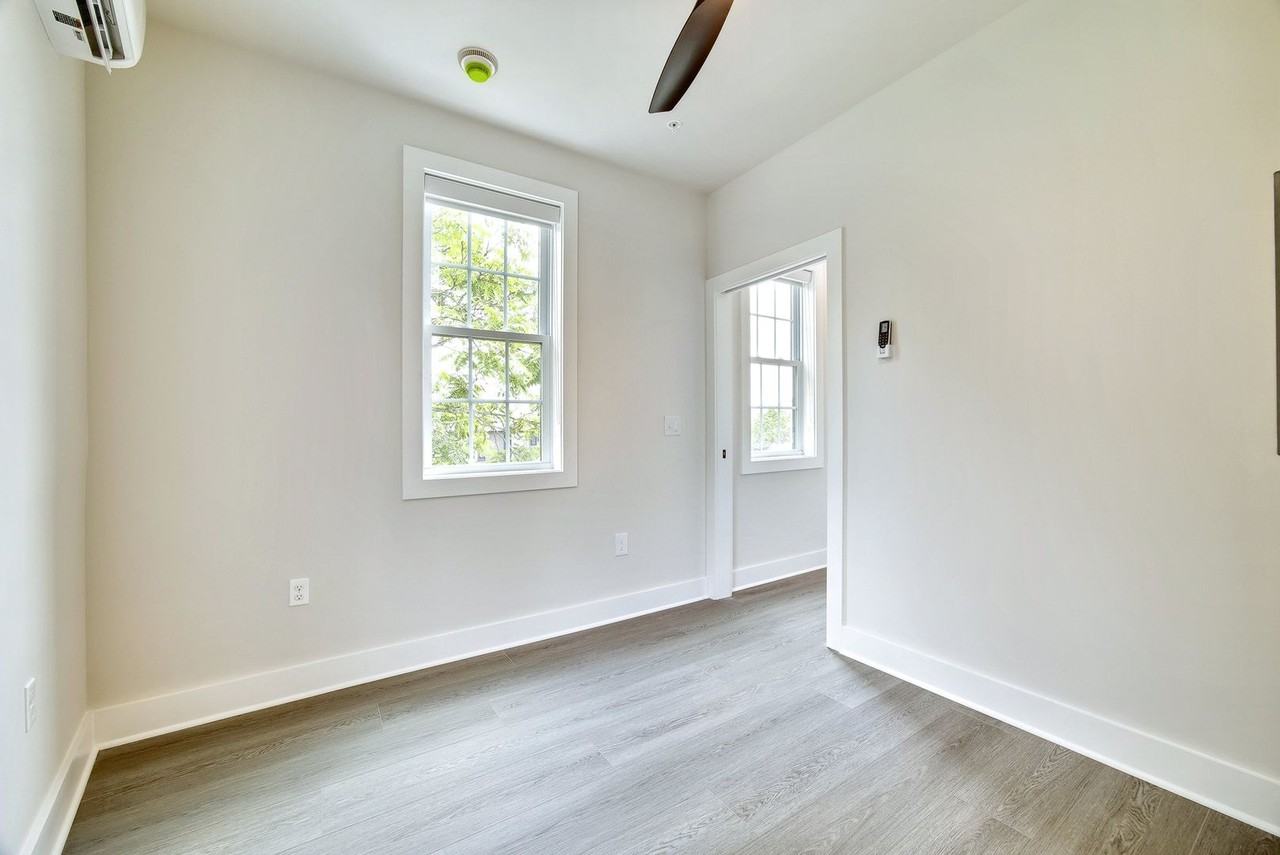 Brand New Luxury Living in the Heart of Belmont - Photo 7 of 9