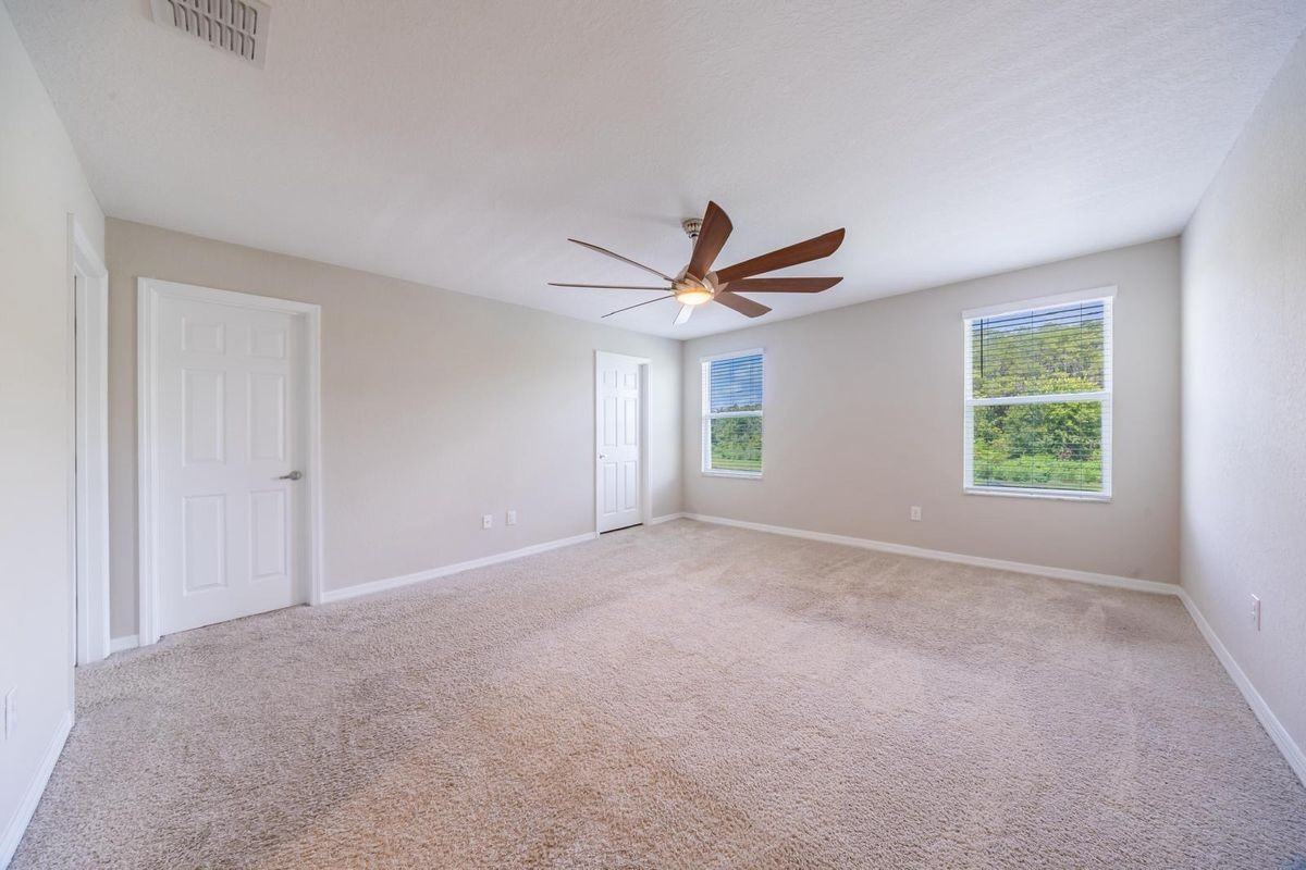 2942 Fieldwood Cir - Photo 5 of 29