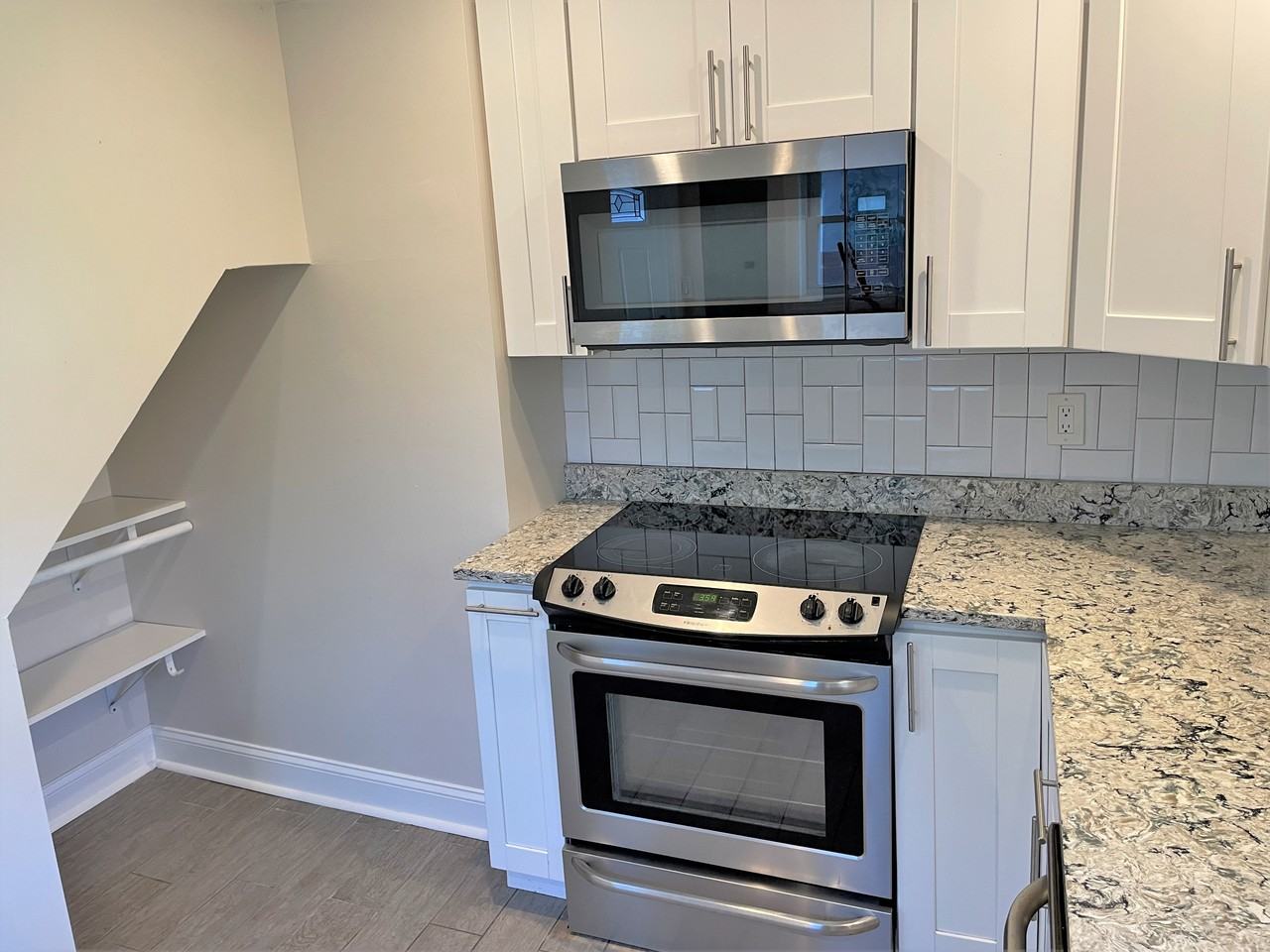 1817 N Culpeper St - Photo 3 of 27