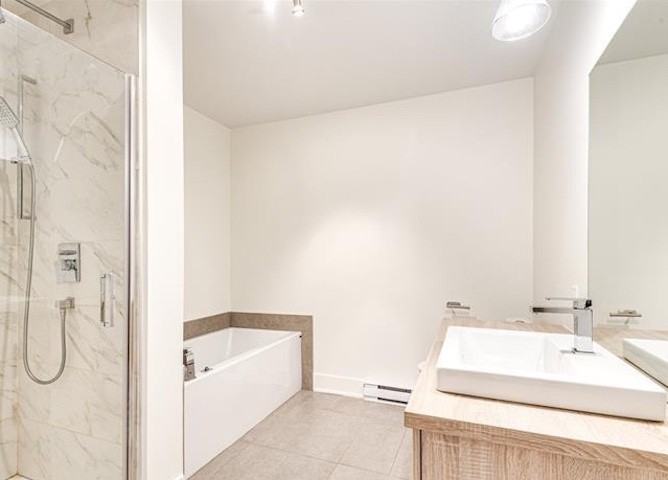 356 Rue d'Émeraude - Photo 2 of 9