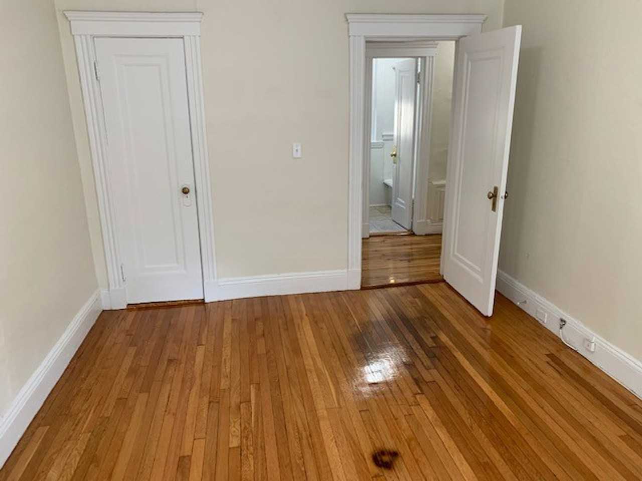 1185 Boylston St - Photo 3 of 6