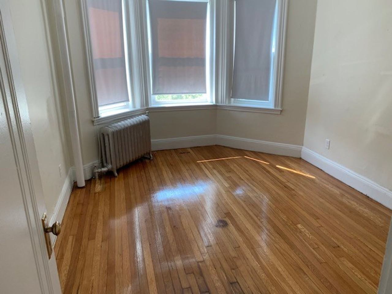 1185 Boylston St - Photo 4 of 6