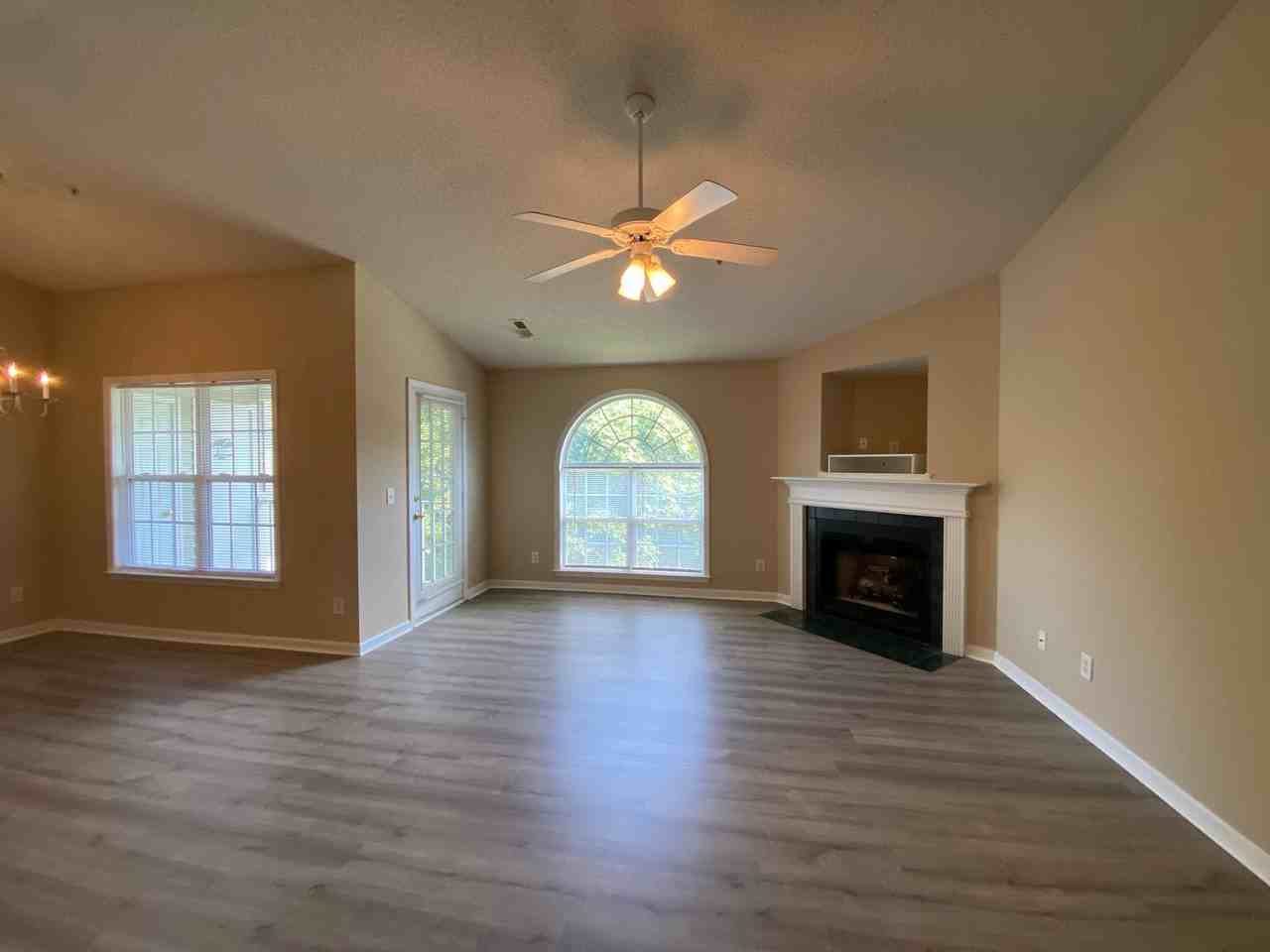 533 Scholastic Ct - Photo 2 of 22