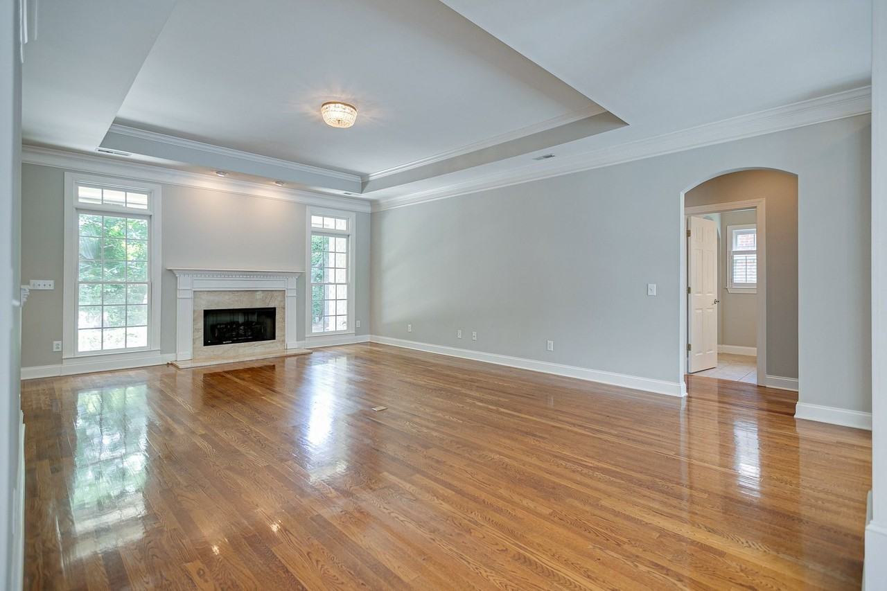 143 Gardenia Way - Photo 7 of 29