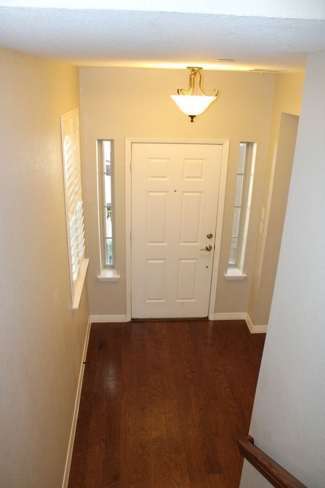 3912 Asbury Ln - Photo 2 of 50