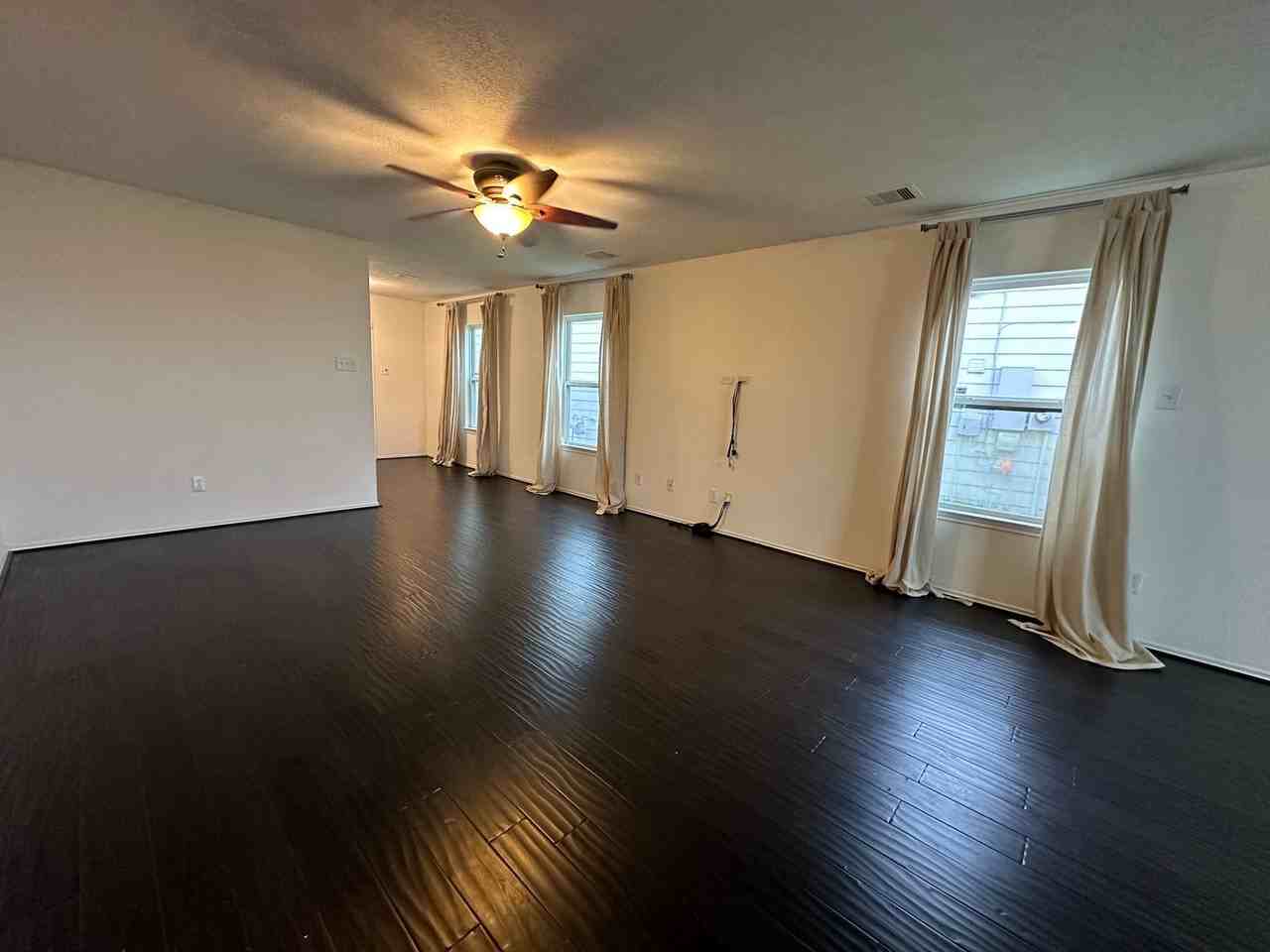 7706 Sagemark Ridge Dr - Photo 5 of 39