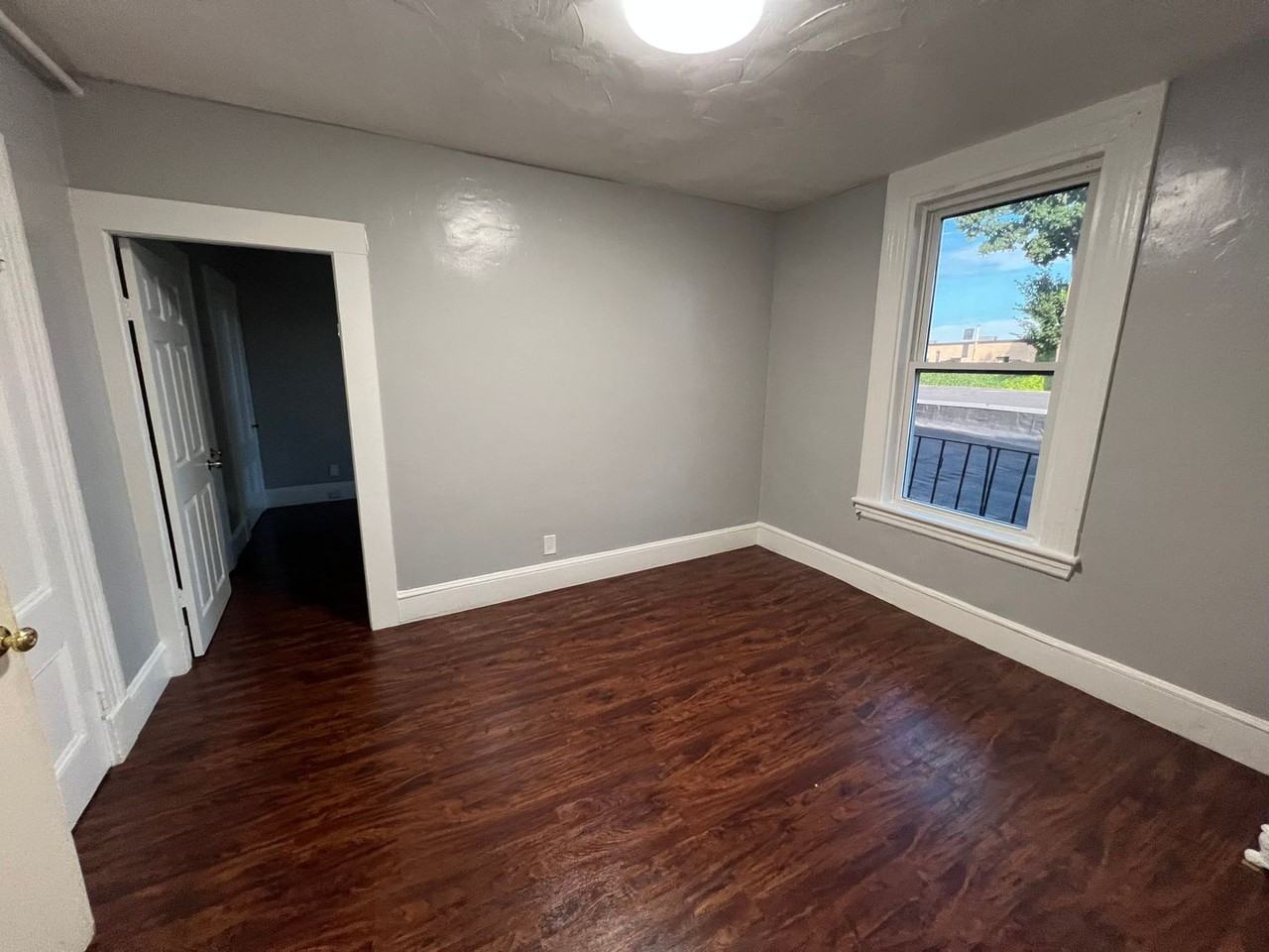 40-68 Hollis - Photo 4 of 7