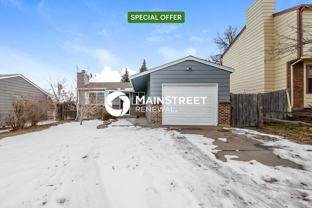 4840 S Richfield Cir - Photo 1 of 1
