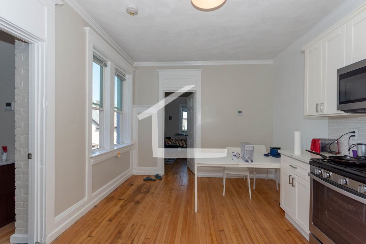 9 Gardner St - Photo 6 of 23