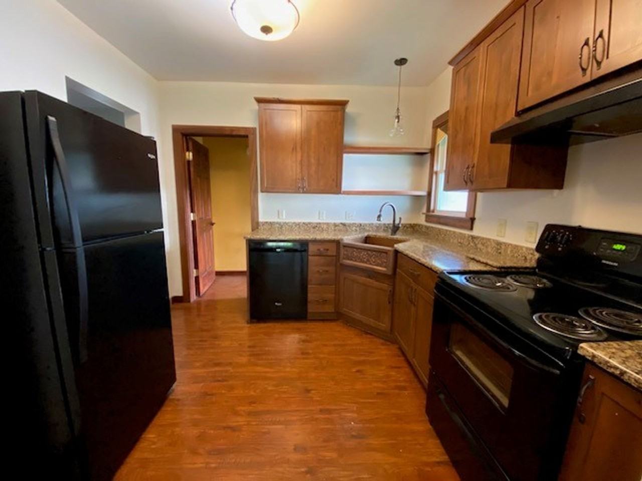 167 E Mapledale Ave - Photo 3 of 20