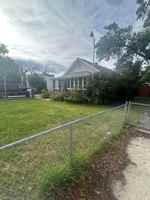 featured image of 1036 Lewis Ave