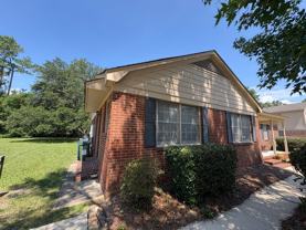 728 Montclair Dr - Photo 1 of 1