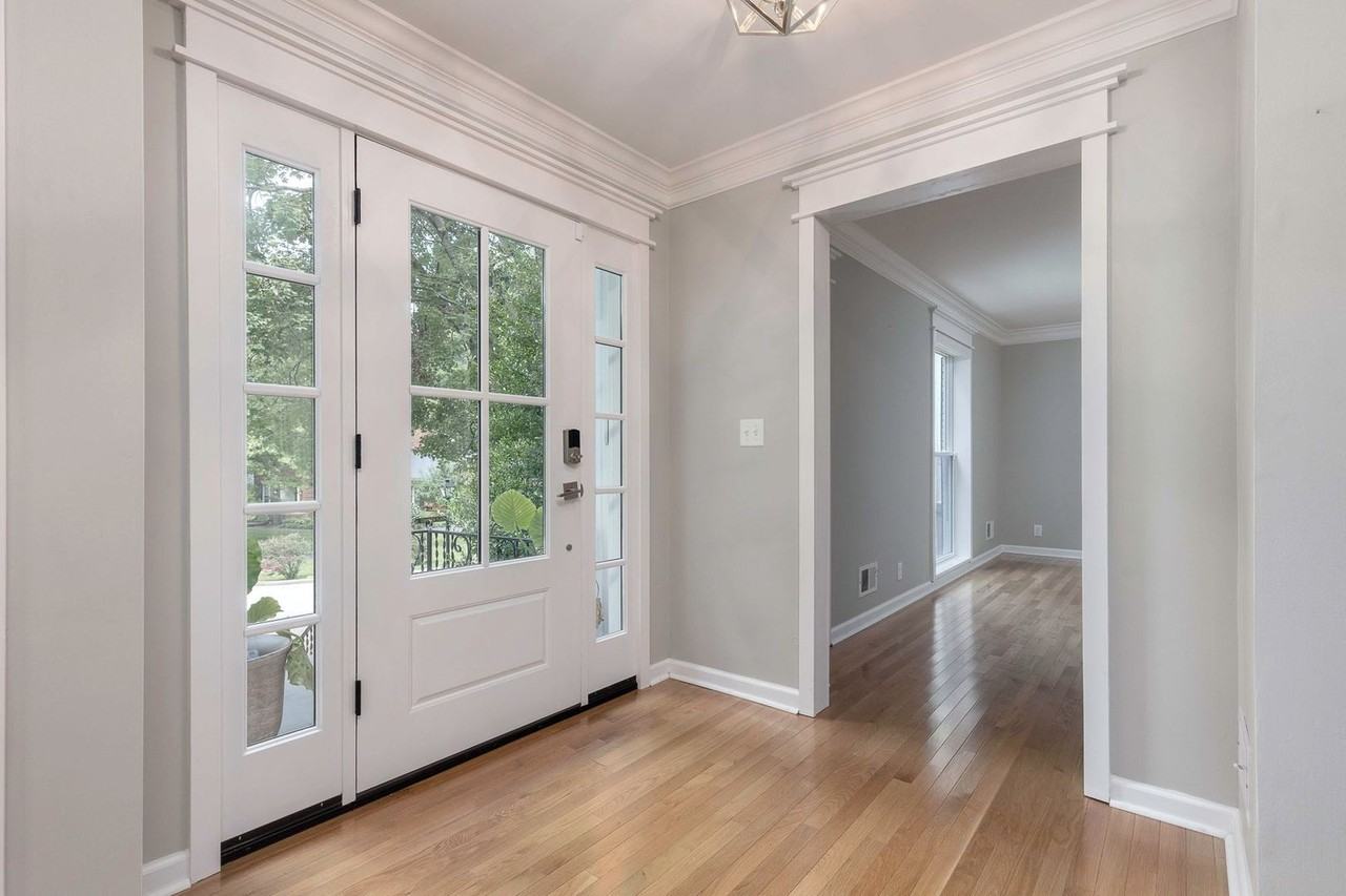 1907 Charbdin Pl - Photo 3 of 50