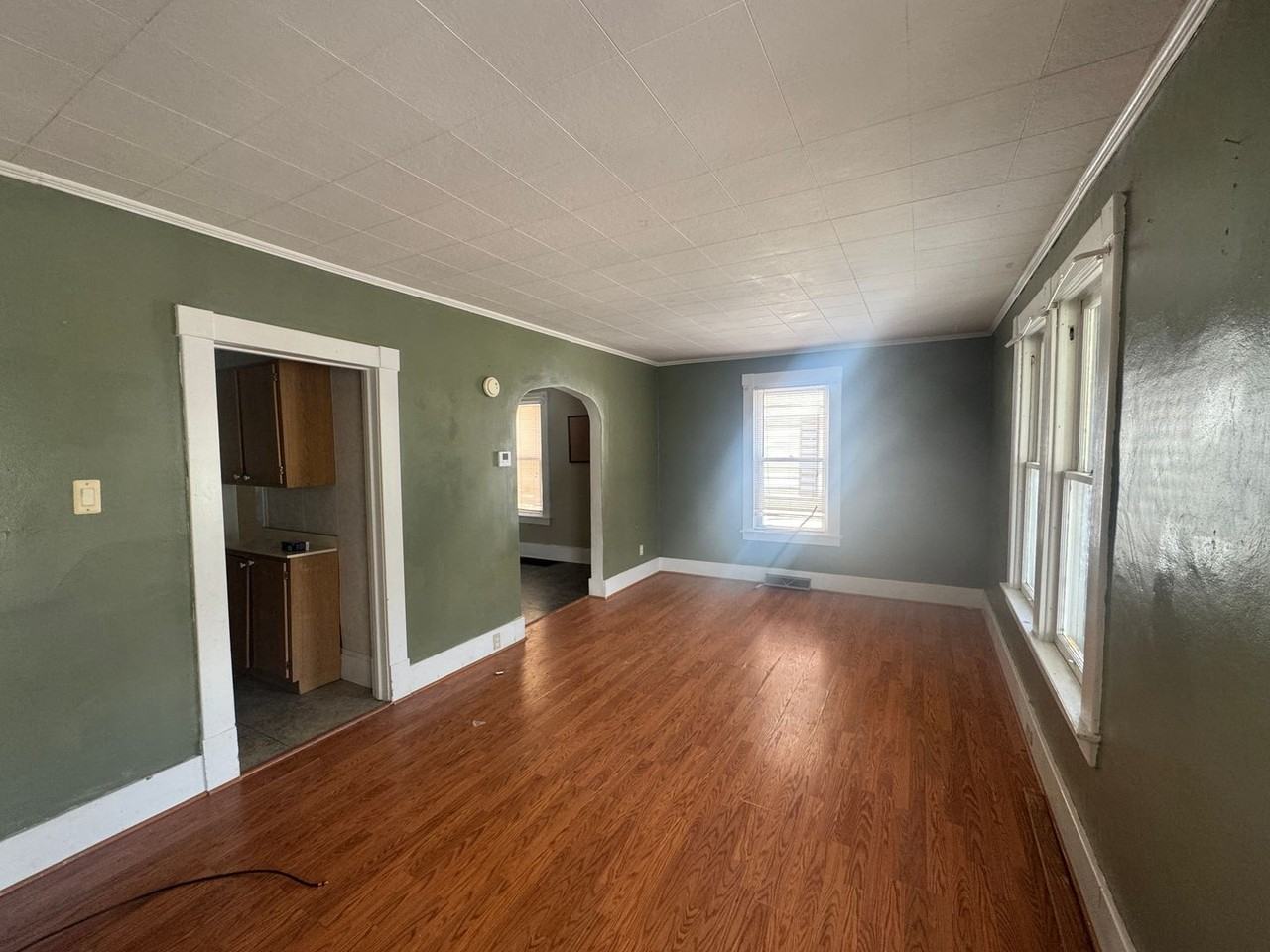 149 West North Street - Photo 3 of 13