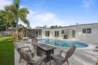 226 Sw 13th Ave - Photo 1 of 1