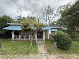 3402 33rd Ct N - Photo 1 of 1