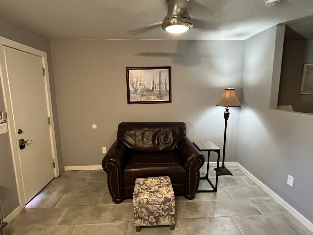 496 W Mohave St #2 - Photo 2 of 12