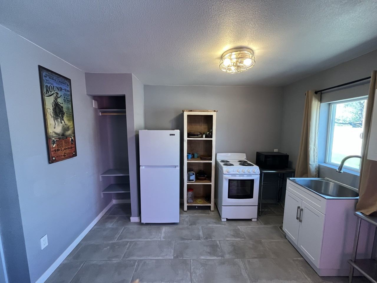 496 W Mohave St #2 - Photo 6 of 12