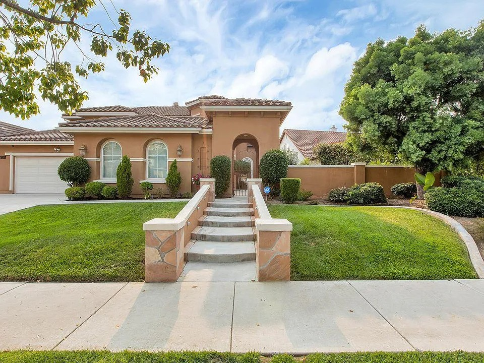 15374 Falcon Crest Ct #NA - Photo 2 of 16