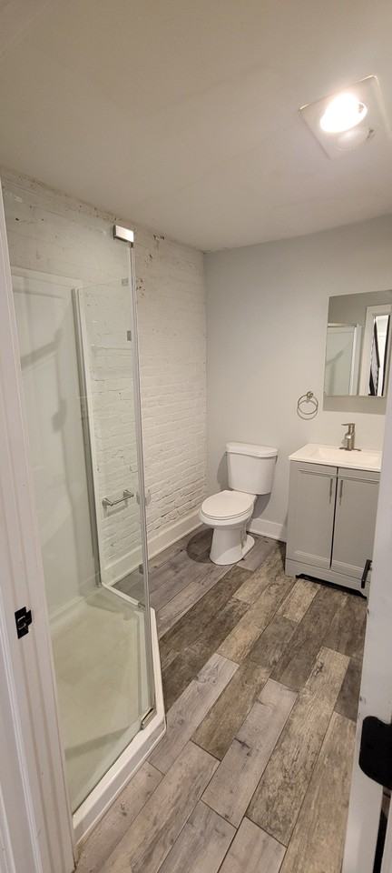 2657 West Luther Street #1R - Photo 7 of 14