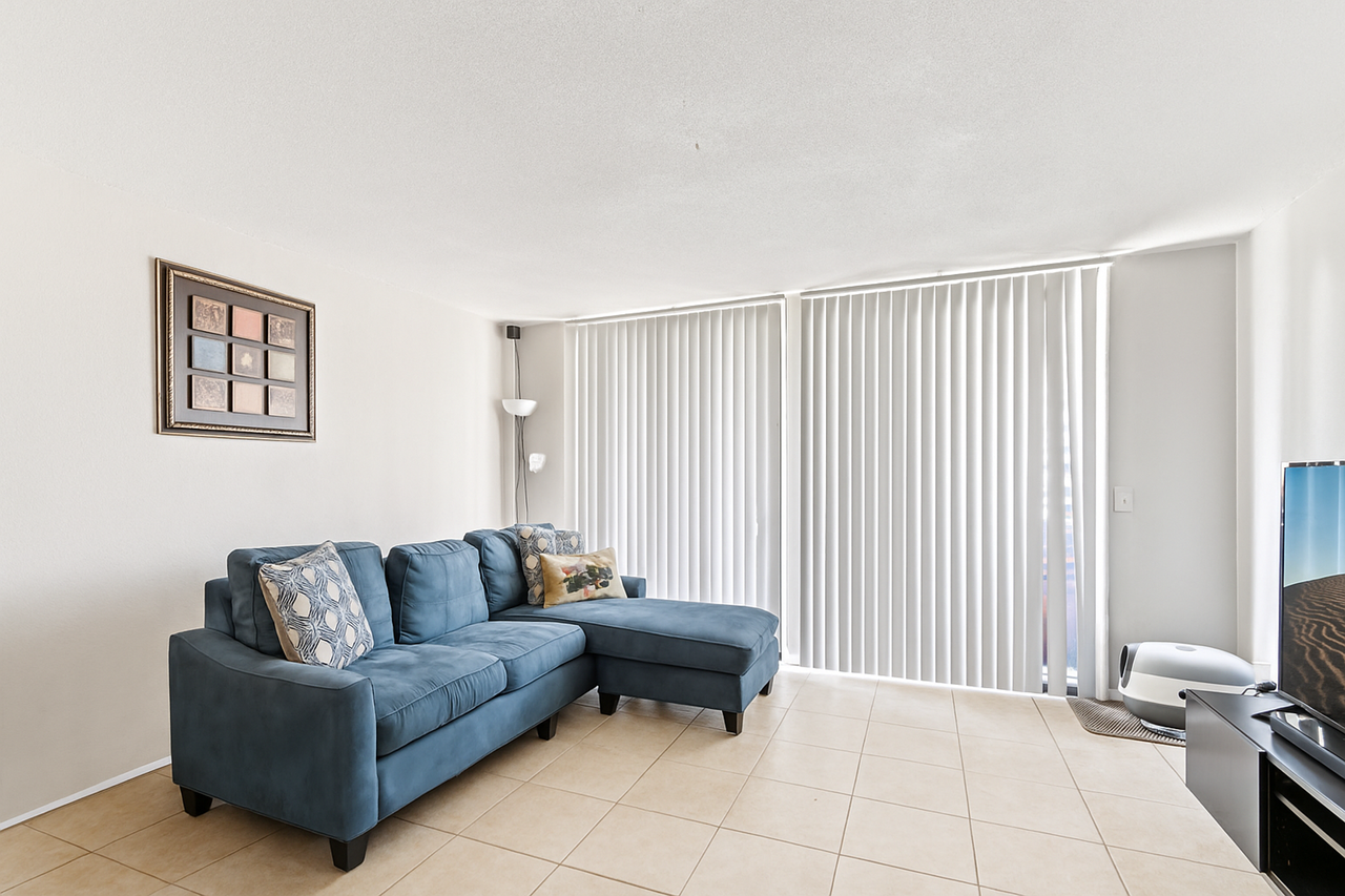 University Townhomes – 1, 2 & 3 Bedroom Homes in a Vibrant Community - Photo 6 of 50