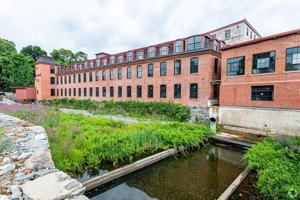 featured image of 58 Pomfret St