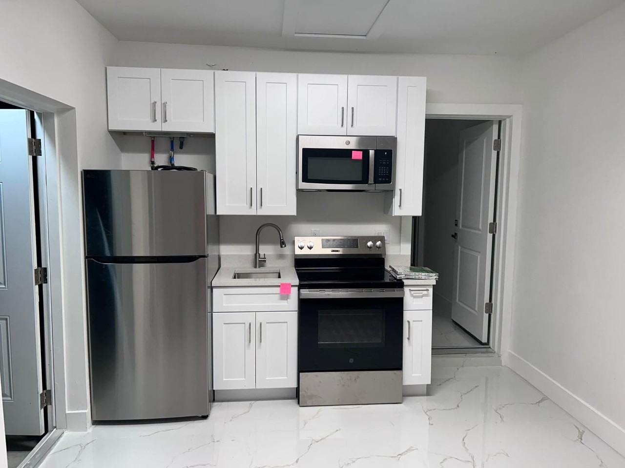 2119 Armour Rd - Photo 7 of 10