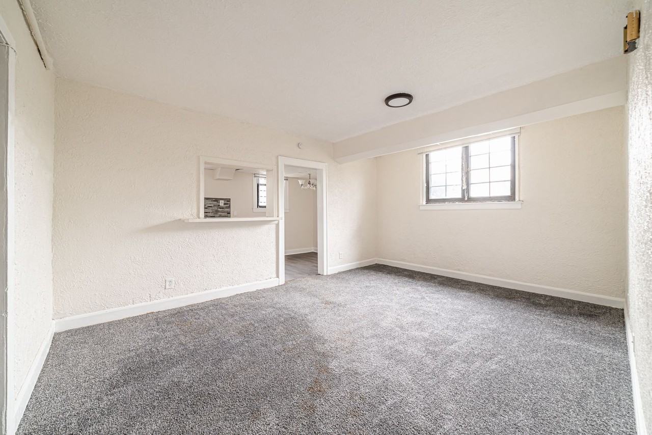 2023 Tuxedo - FDR Tuxedo - Photo 3 of 13