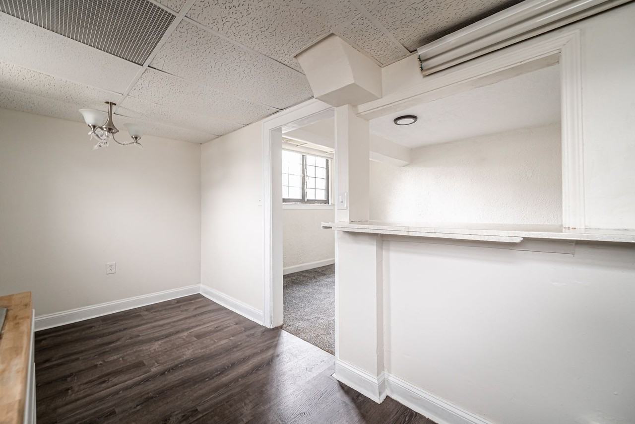 2023 Tuxedo - FDR Tuxedo - Photo 5 of 13