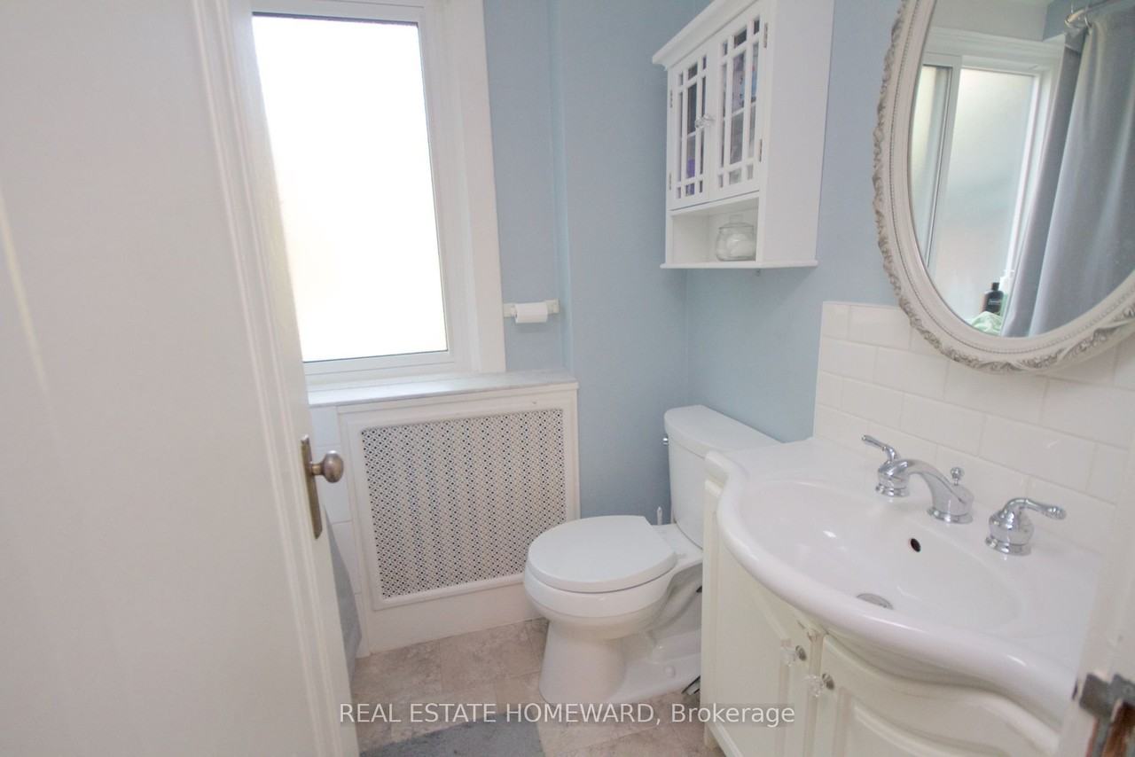 101 Kingsmount Park Road - Photo 7 of 11