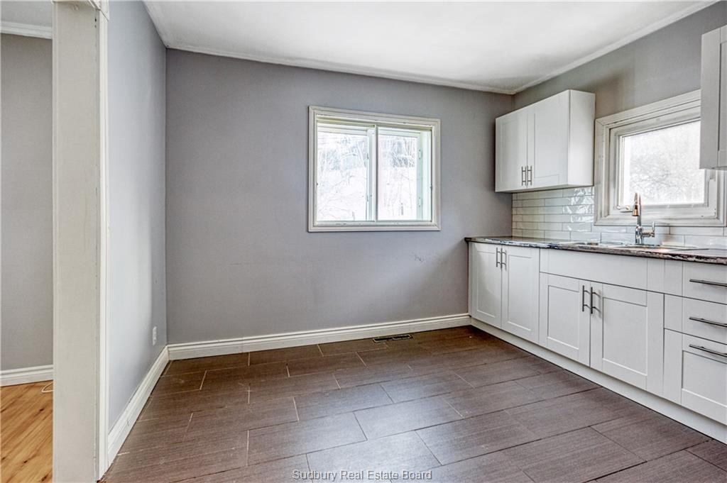 6 Gino St #1 - Photo 3 of 10