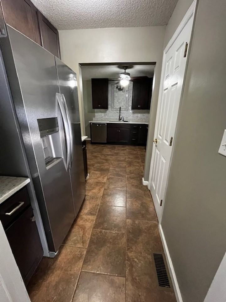 3642 Michigan Avenue Rd Ne - Photo 4 of 19